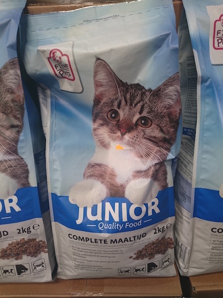 Dog and Cat Food at Clearance Prices