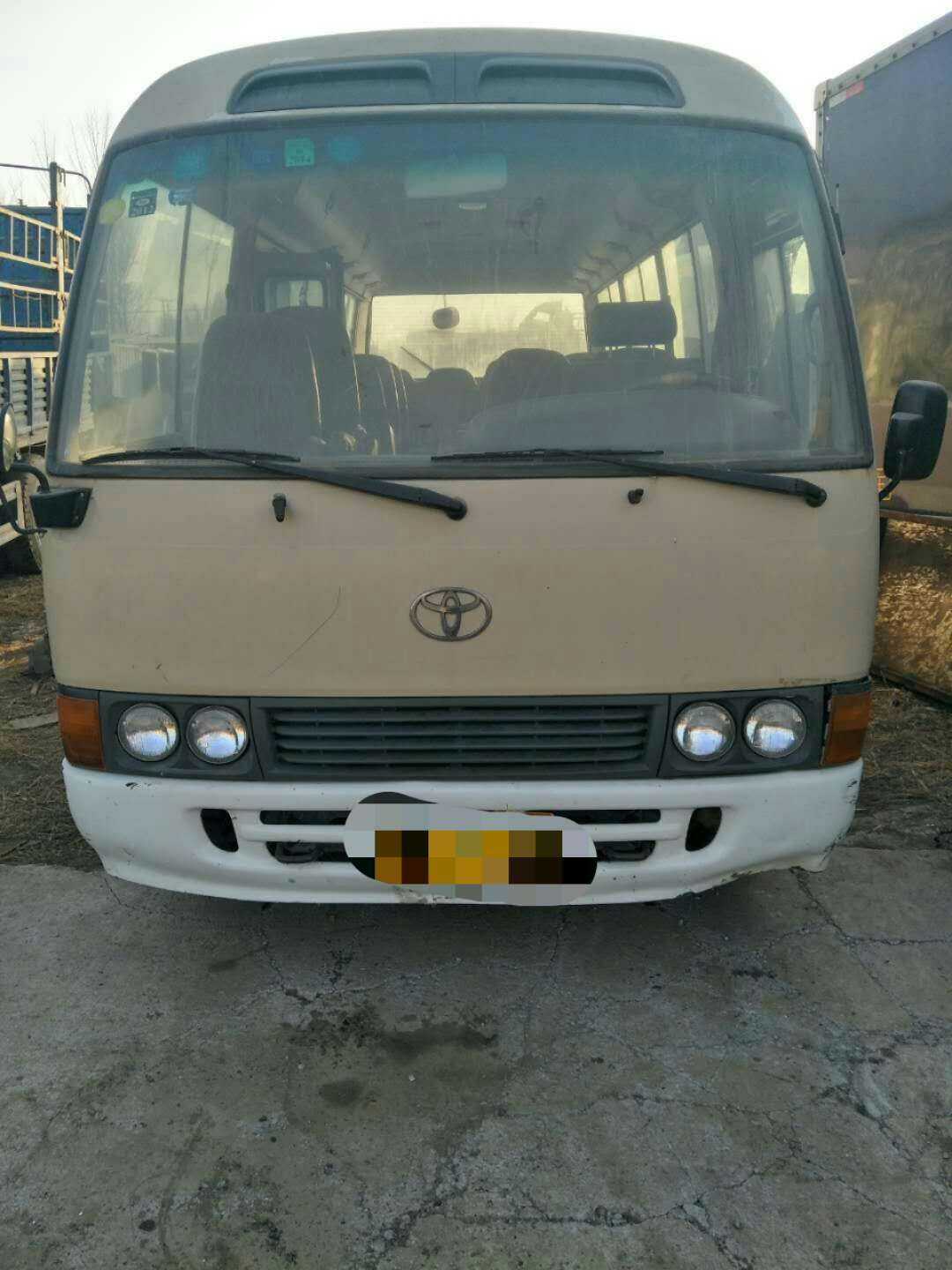 Used Toyota Coaster 15seats buses from Shanghai