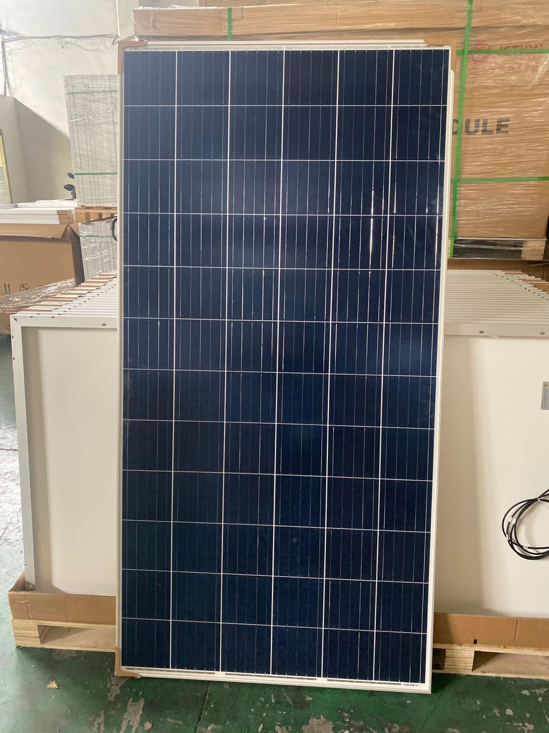 5BB CNBM 335W poly solar panel