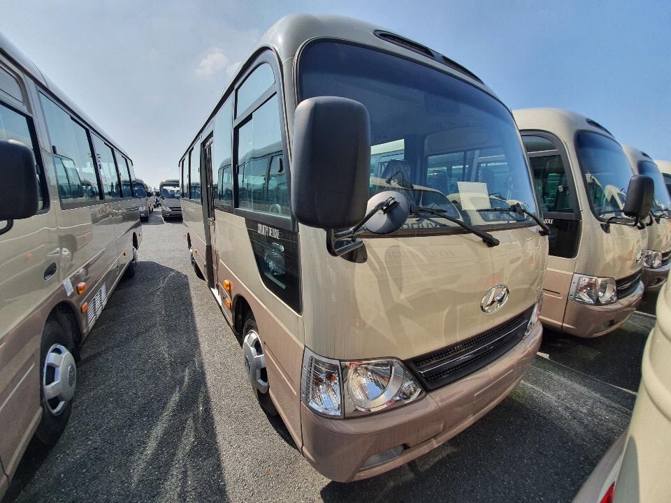 Offer - 40 x New 2020 Hyundai County Bus - 4.0L Diesel - 5 speed manual - LWB - 30 seater - Available Immediately!