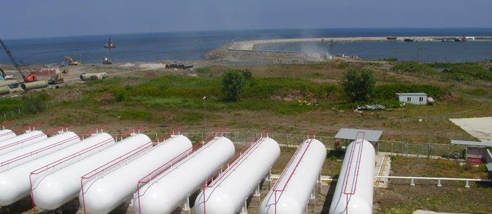 FOR SALE private land port SEA PORT FOR PETROL AND LPG GAS Europe
