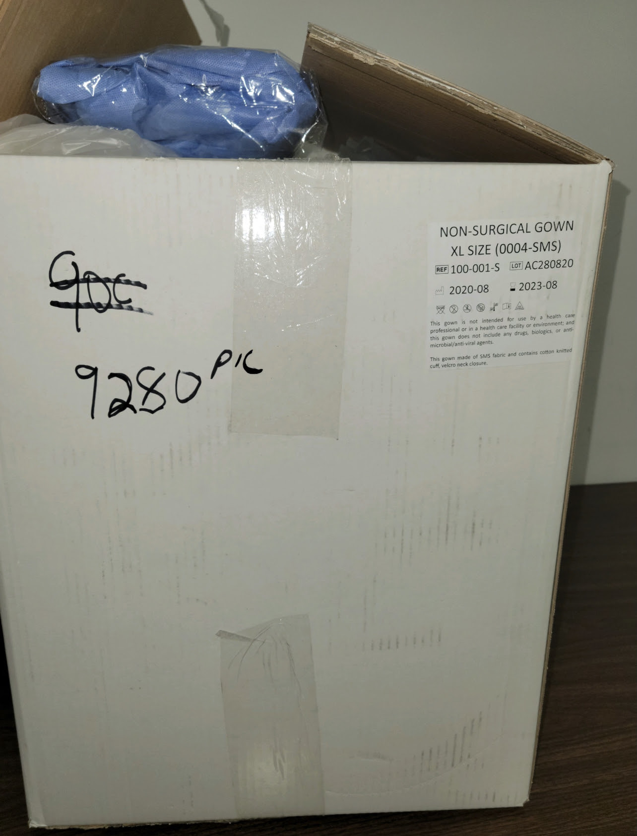 Brand New Medical Gowns and Coveralls - 13,200 pcs