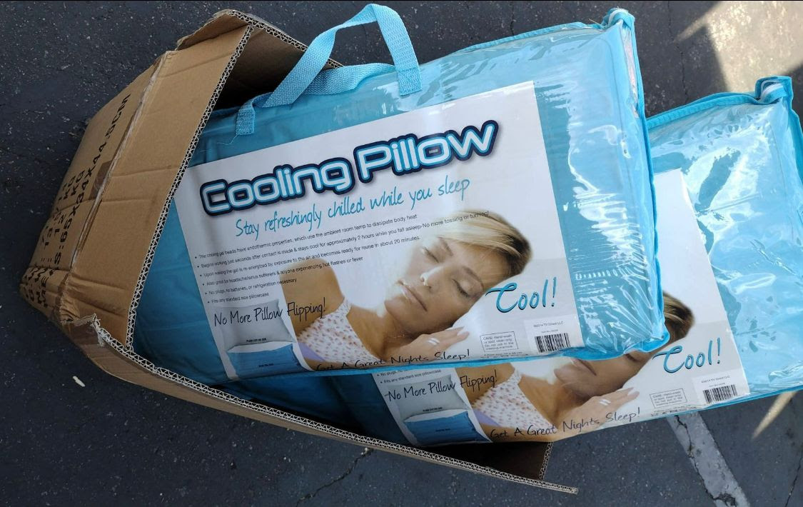Cooling Pillow Closeout. 3960units. EXW Los Angeles 