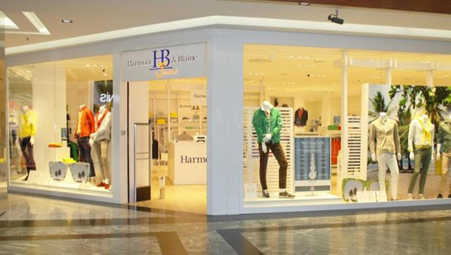 Stock HERMONT & BLAINE - autumn and winter clothes Europe