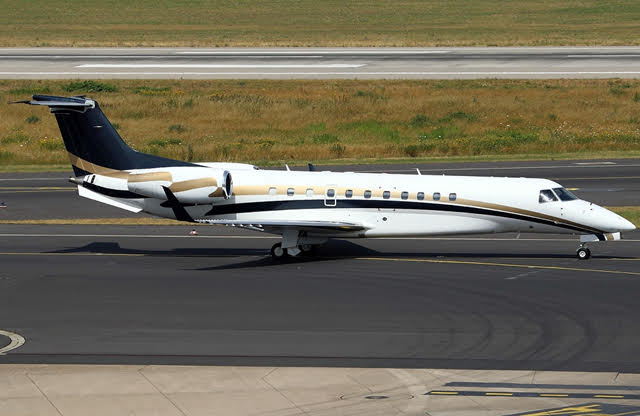 EMB 145/ERJ-145EP/1 x 2012 AW139 for sale for US$7 mil ex Nigeria 