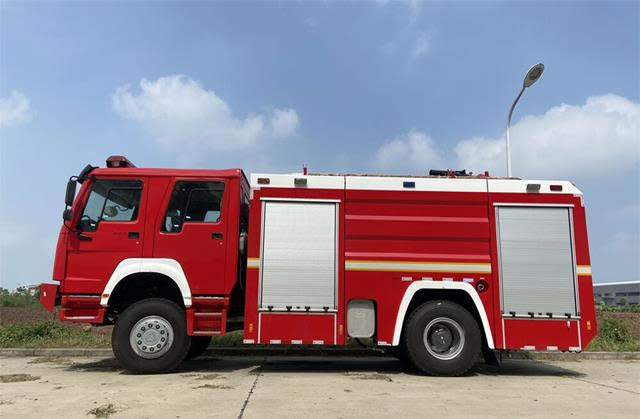 SHACMAN L3000 fire truck