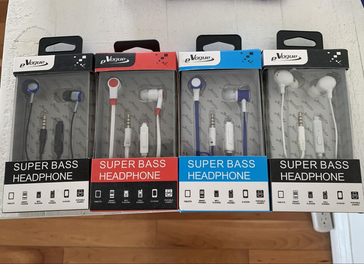 eVOGUE Super Bass Stereo Earbud with  Microphone. 4000 units.  EXW Los Angeles $1.75 unit.