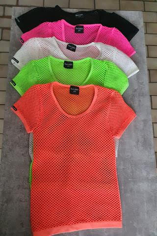 Womens knitted top Europe