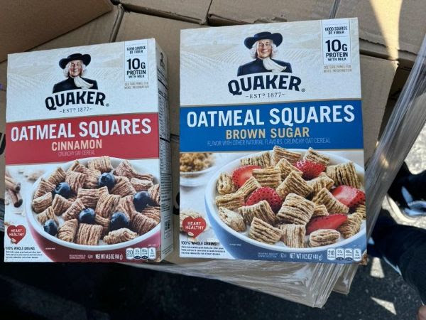 QUAKER 14.5 oz Oatmeal Cereal. 20502 Boxes.