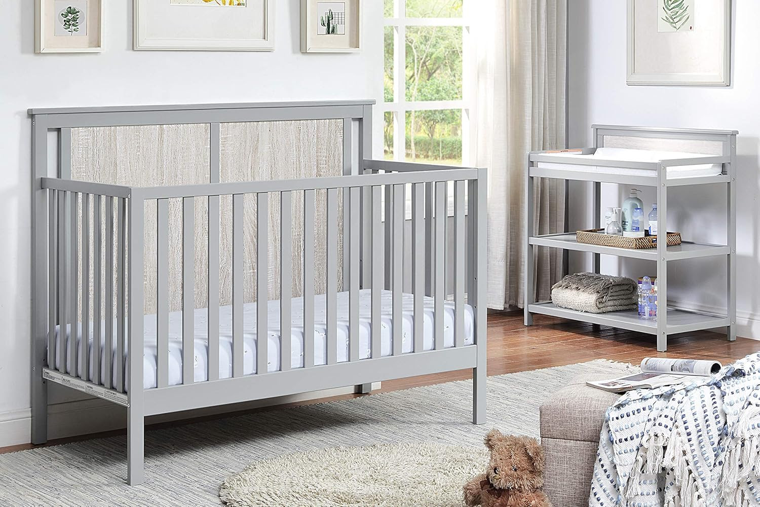 Suite Bebe Connelly 4 in 1 Convertible Crib. 600 units.  EXW Philadelphia $75.00 unit.