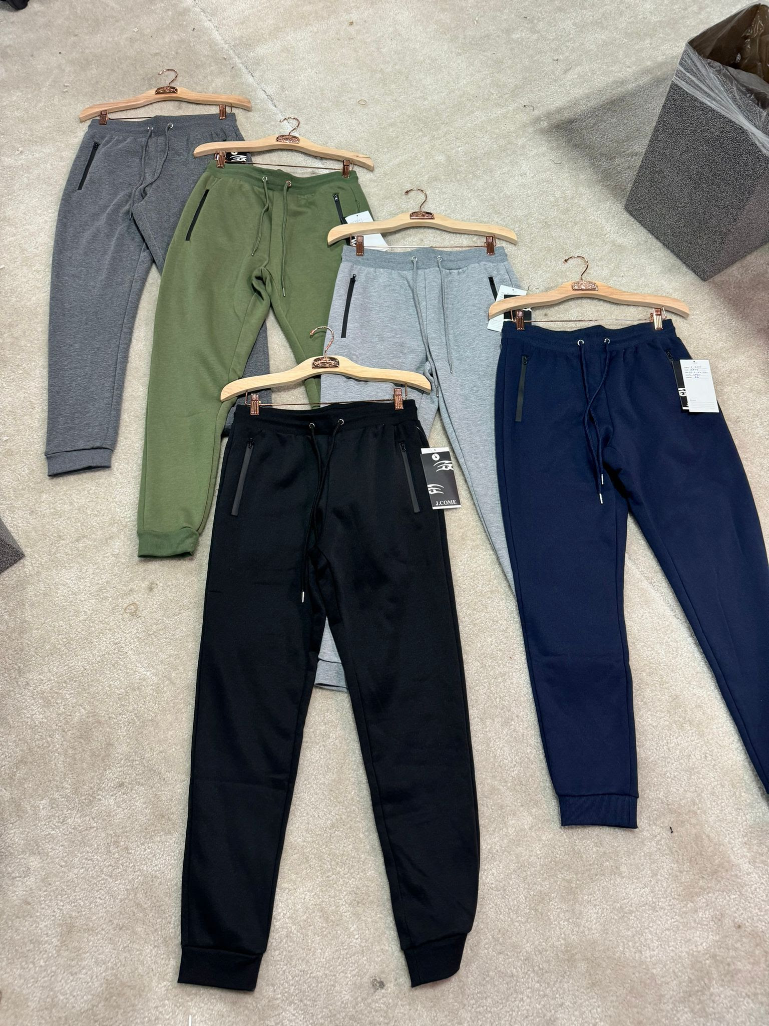 J.COME Mens Fleece Jogger. 24,480 pcs. EXW Los Angeles $2.95pc.