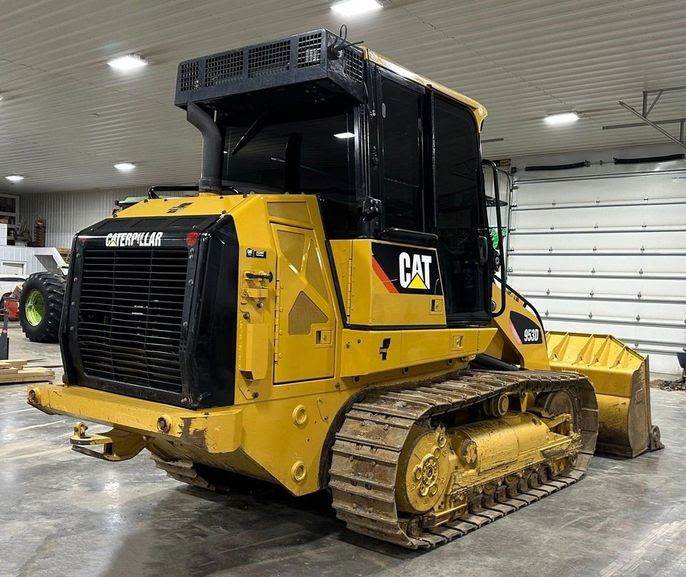 2016 CAT 953D Track Loader - Only 7600 Hours