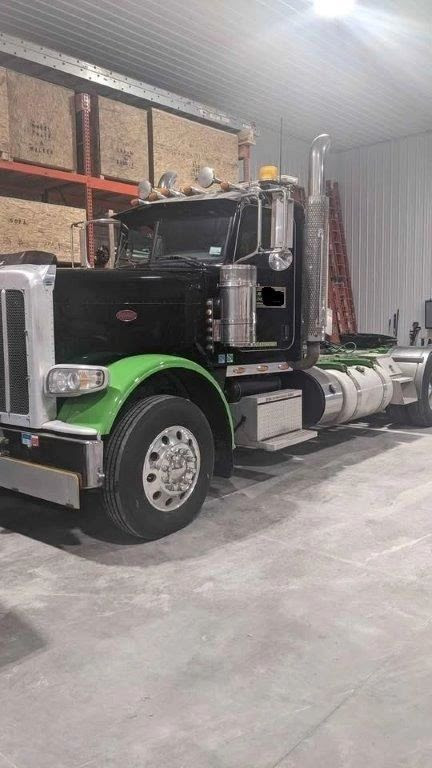 2014 Peterbilt OTR Heavy Hauler Tractor