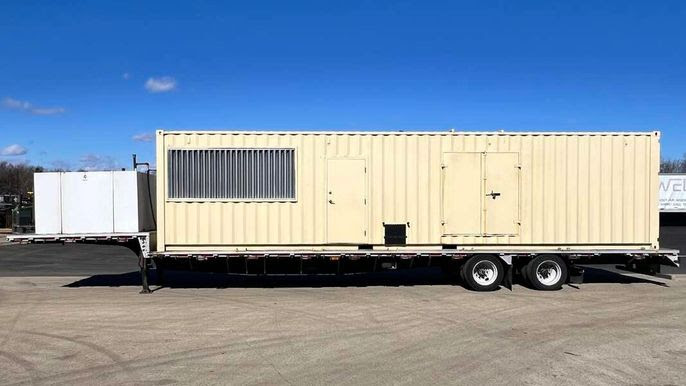 Cummins 1000KW Standby Generator, Cummins QST30-G5 engine! 479 Hours! 