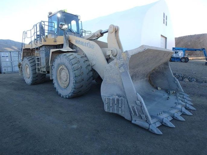 2011 Komatsu WA600-8 Wheel Loader