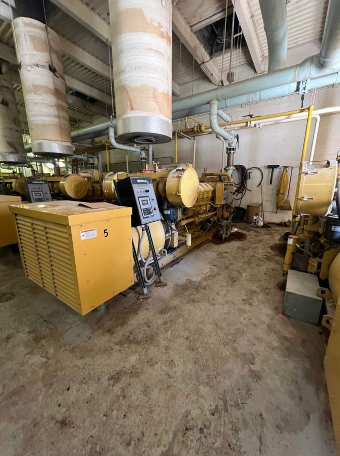 Package Deal (7) Caterpillar G3516 NG Generator 1000KVA