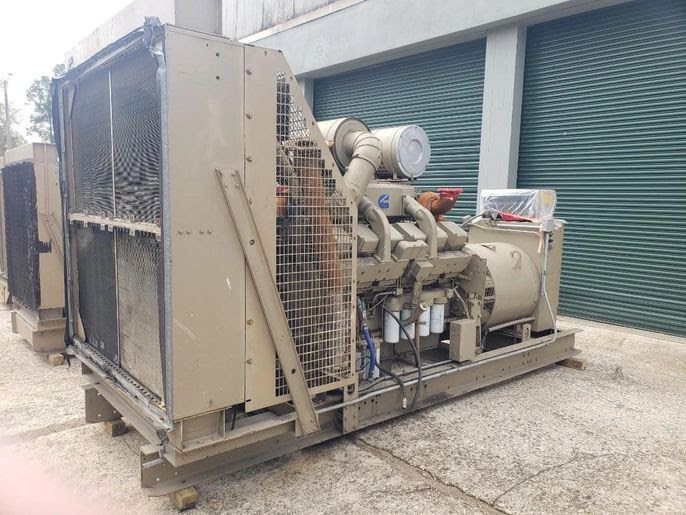 Cummins 655KW / 819KVA Standy Skid Mounted Generator