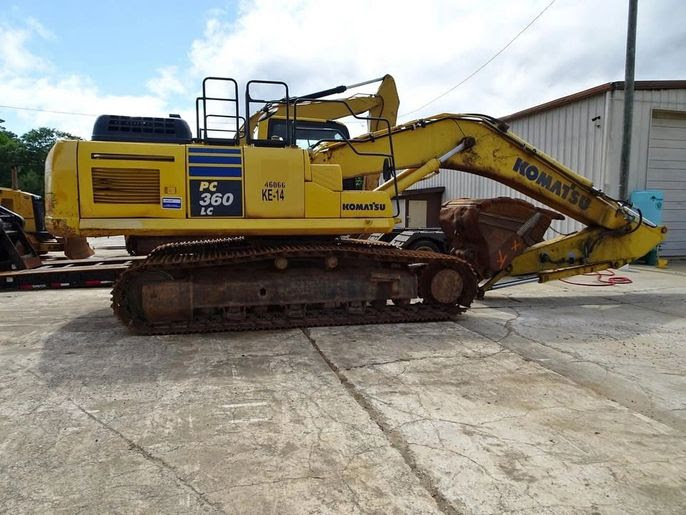 2018 Komatsu PC360LC-11 Excavator