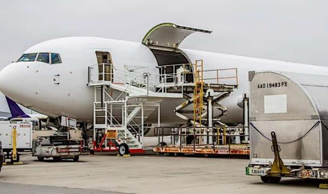 B767-200 Cargo