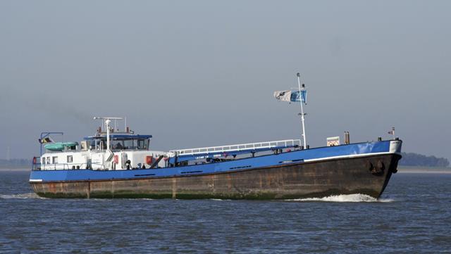 For Sale: Coastal Bunkering Tanker 542 ton