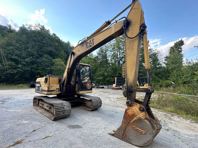 1997 CAT 312 Excavator