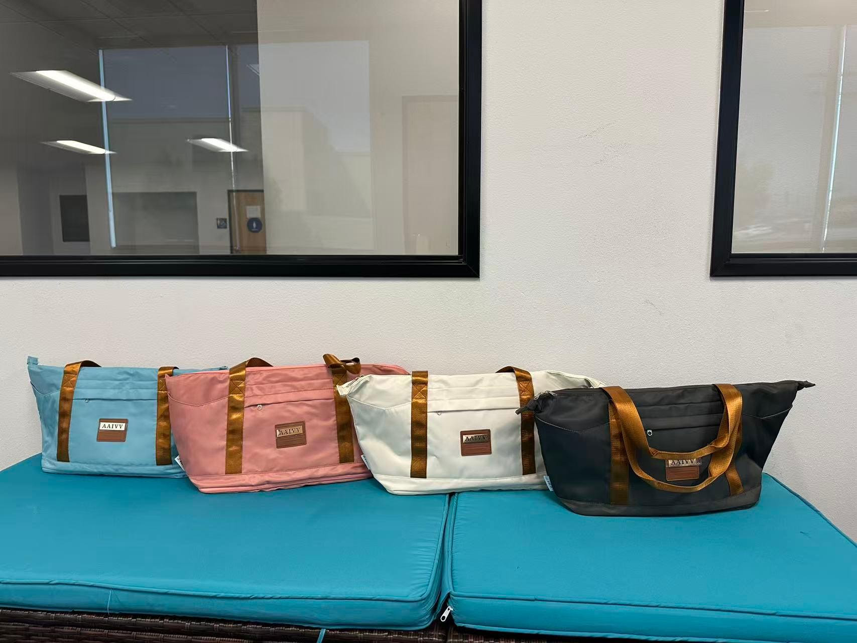 Travel Duffel Bags. 1200 Units.