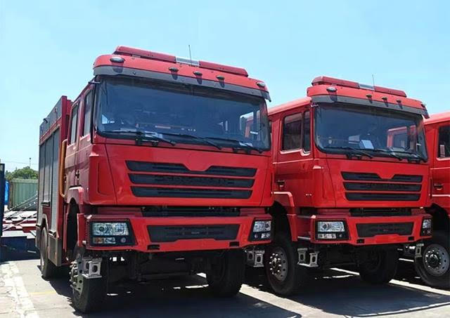 New fire truck 2024 diesel compressed air system foam fire truck in excess stock price clearance