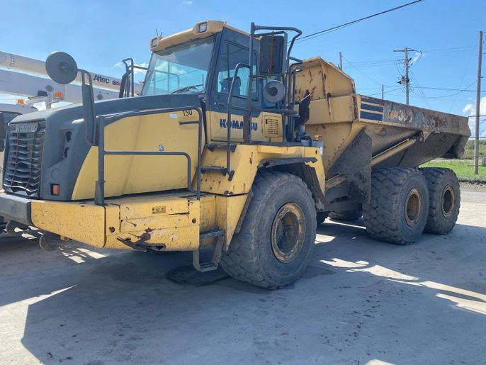 2) 2014 Komatsu HM300-3 Haul Trucks 