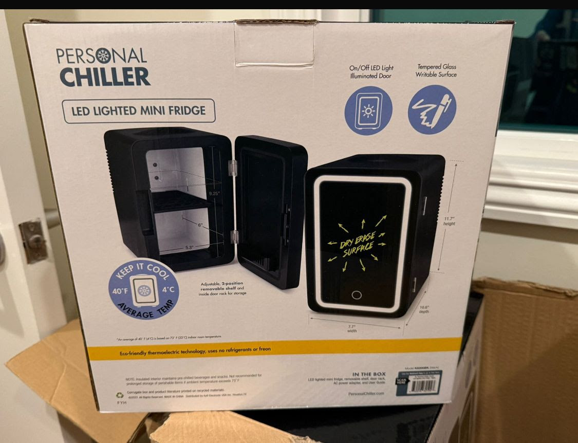 Multi-Purpose  Personal Chiller LED Lighted Mini Fridge with Glass Hinged Door.  10,000 Units. EXW Los Angeles $12.50 Unit. Retail $29.88