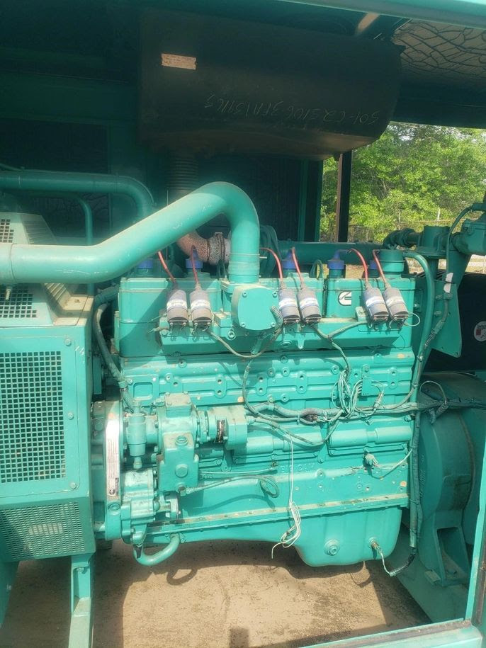 2008 Cummins 185KW Enclosed Generator