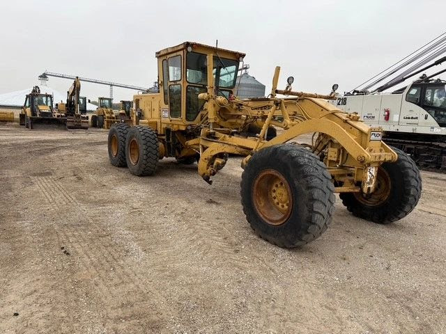1981 CAT 140G Road Grader 
