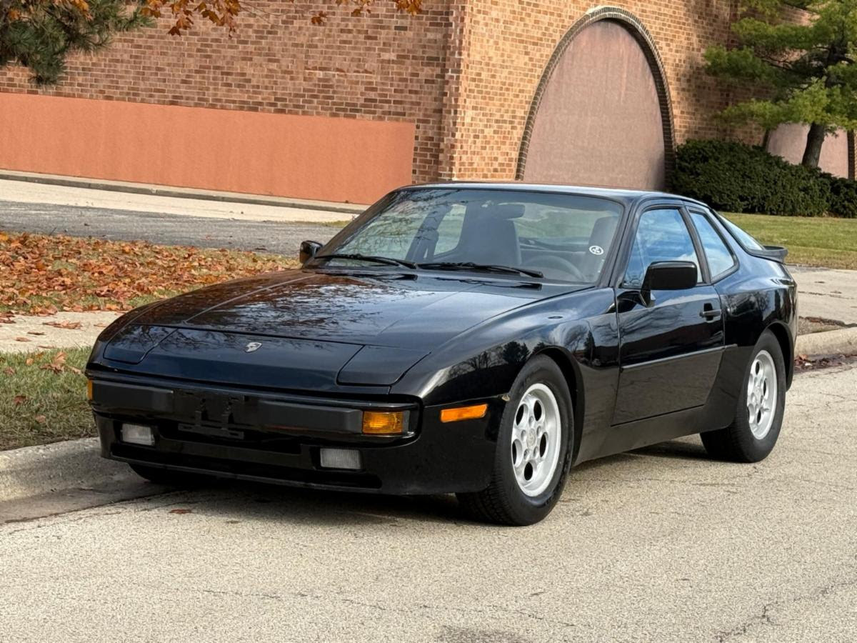 Modern Classic Bargain: 1986 Porsche 944 5-Speed