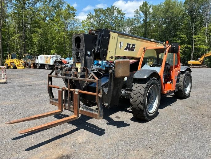 2017 JLG 1055 Telehandler