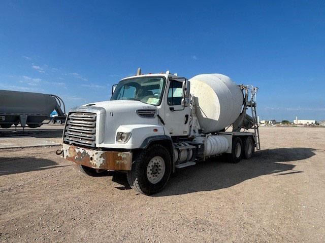 2-2015 Freightliner CT114064SD Mixer Trucks