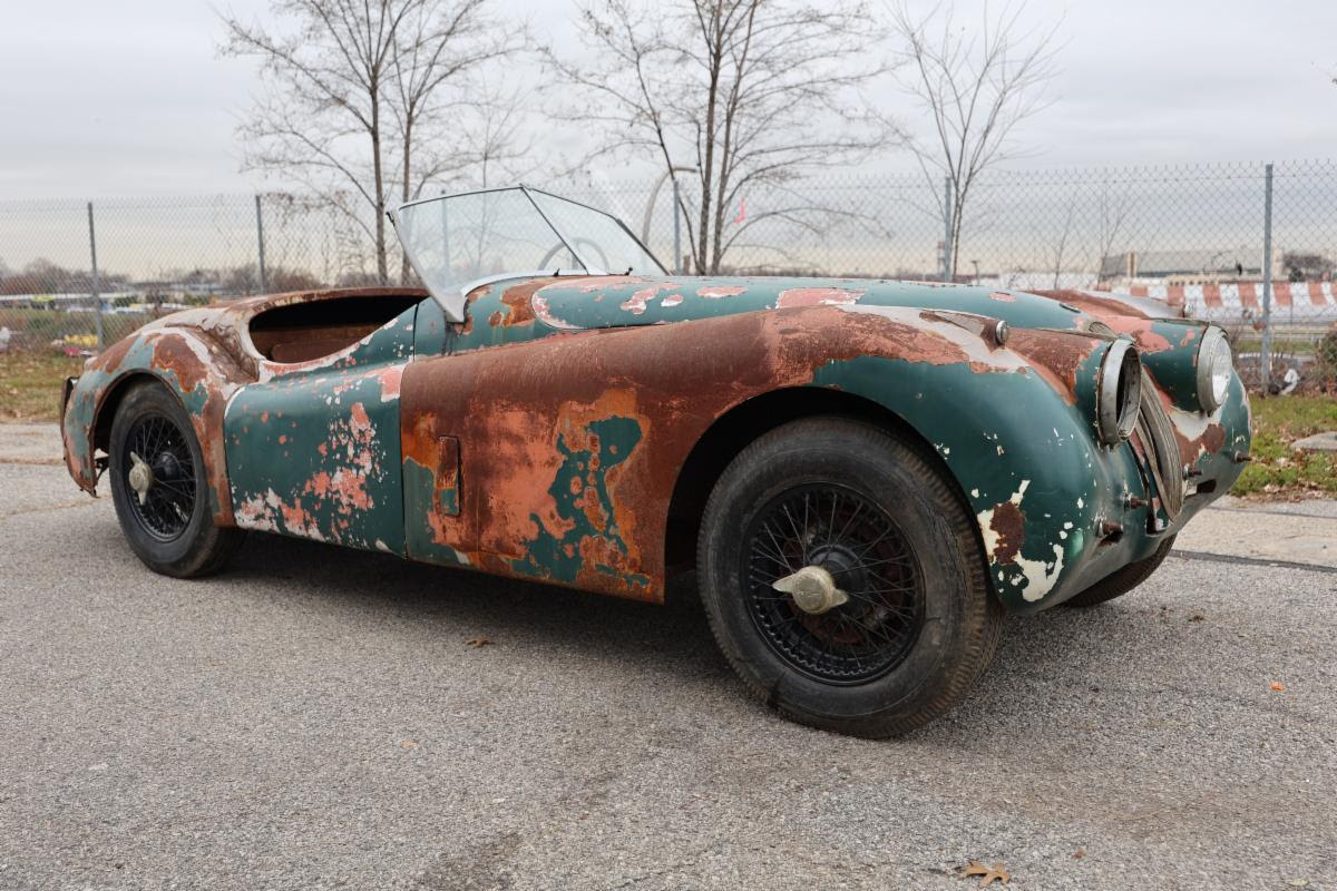 Project 1952 Jaguar XK120 SE Roadster - Matching Numbers