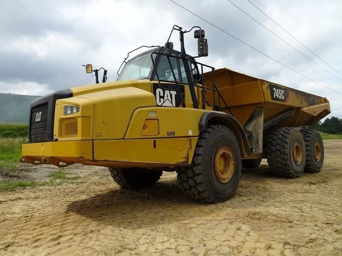 2015 CAT 745C Haul Truck