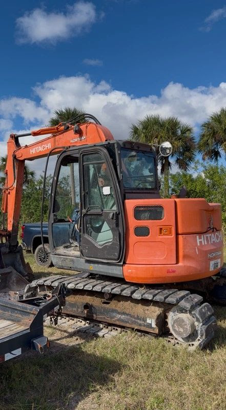 2015 Hitachi Zaxis 75US Excavator