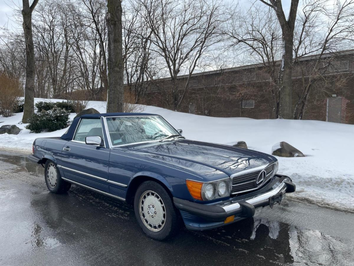 1986 Mercedes-Benz 560SL