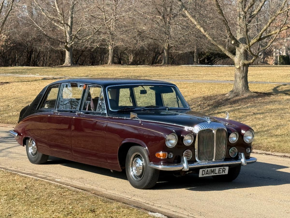 1976 Daimler DS420 Limousine
