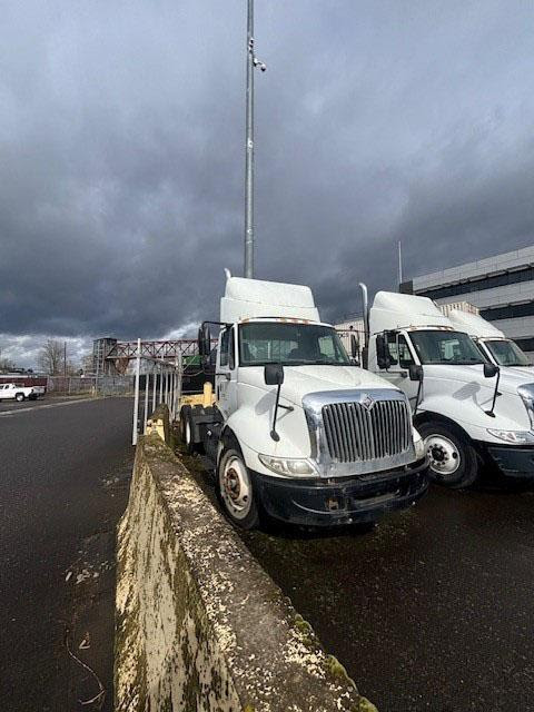 5-2007 International 8600SBA Day Cabs
