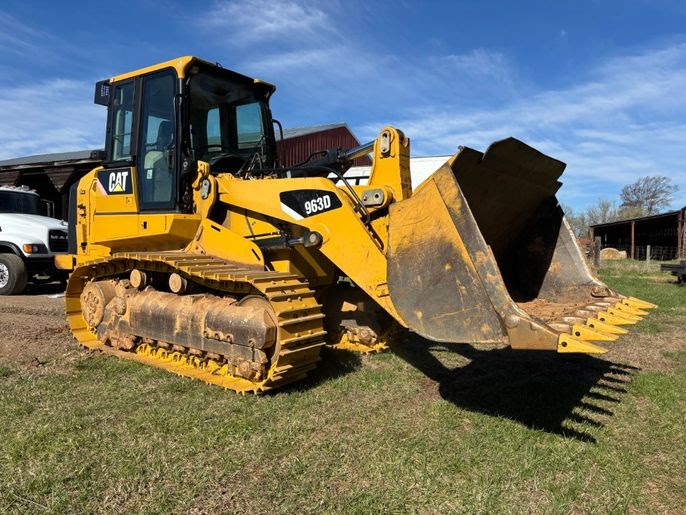 NICE 2013 CAT 963D - NEW CAT Pads, Rails, Sprockets!