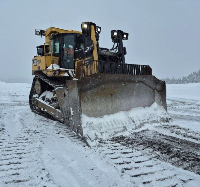 2015 CAT D9T Dozer w/Ripper 
