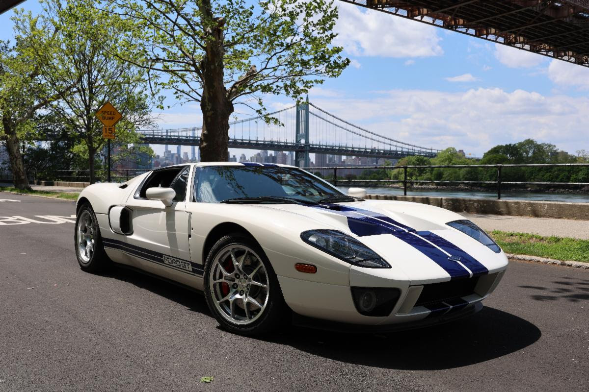 2005 Ford GT 