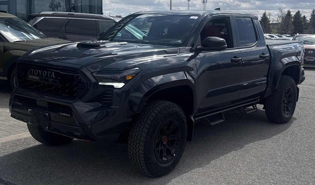 2025 Toyota Tacoma Hybrid 4x4 Double Cab TRD Pro 
