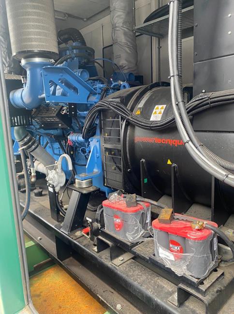 Used 1000 Kva MTU/Stamford acoustic Generator.