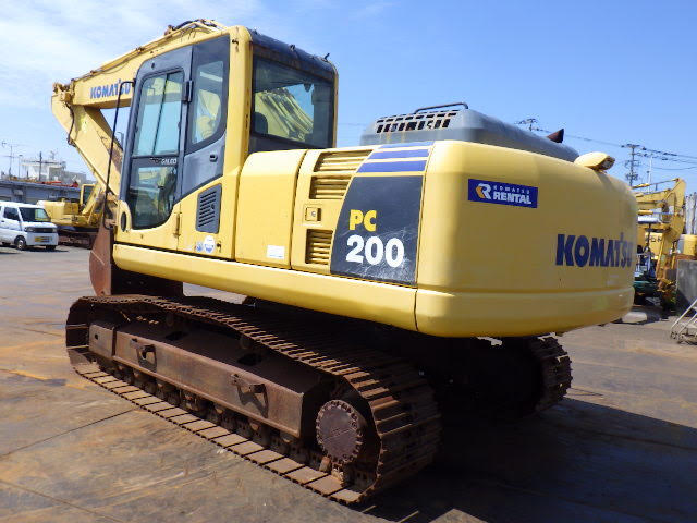 KOMATSU  EXCAVATOR