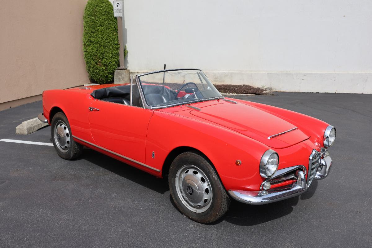 1963 Alfa Romeo Giulia Spider