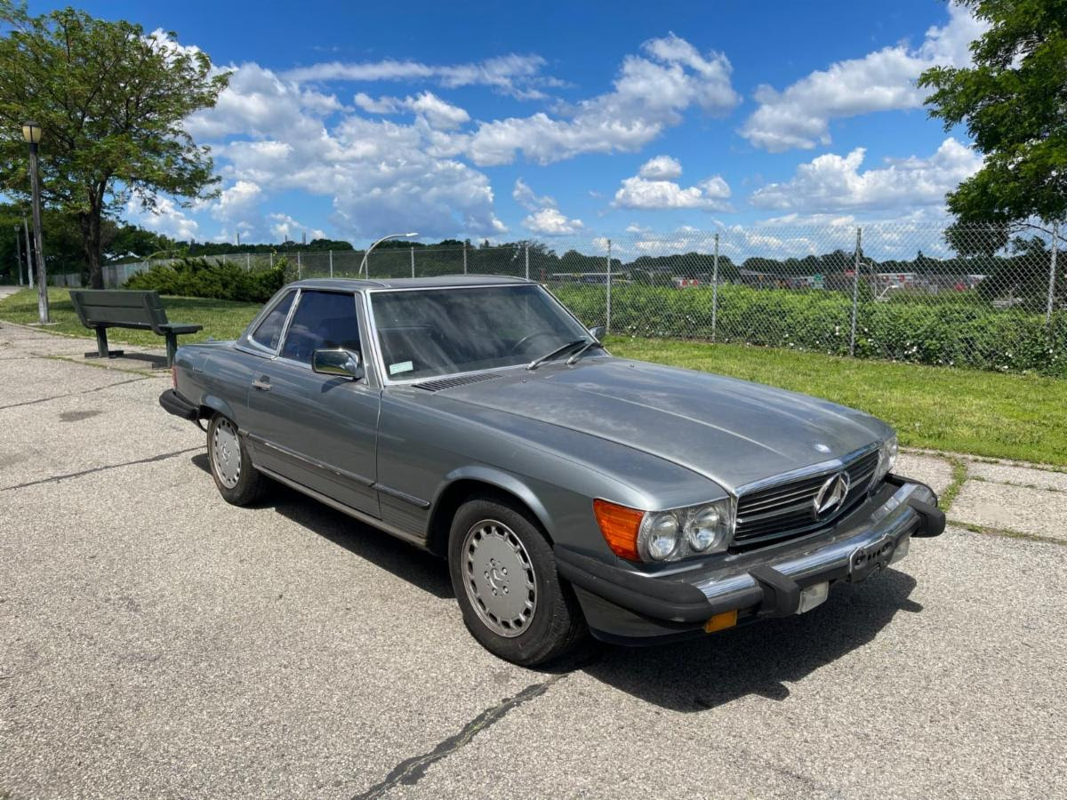 1988 Mercedes-Benz 560SL 
