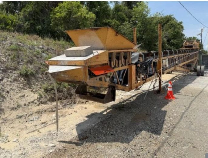 Eagle 36” X 95’ Radial Stacker (Deal $$$)