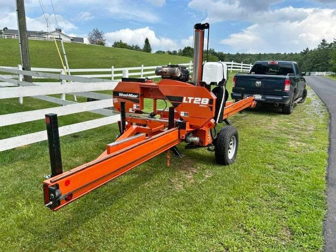 Woodmizer LT28 portable sawmill & EG50 edger! 